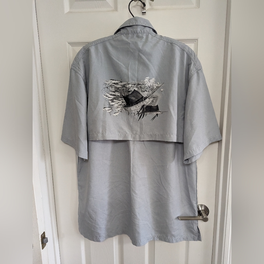 Guy Harvey gray short sleeve shirt